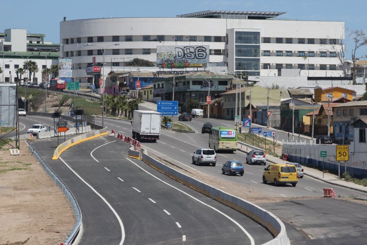 TRÁNSITO EN PASO SUPERIOR DE JUAN ANTONIO RÍOS CON RUTA 5 ESTARÁ OPERATIVO PARA TEMPORADA ESTIVAL