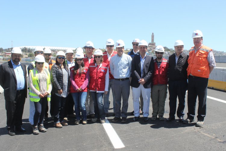 TRÁNSITO EN PASO SUPERIOR DE JUAN ANTONIO RÍOS CON RUTA 5 ESTARÁ OPERATIVO PARA TEMPORADA ESTIVAL