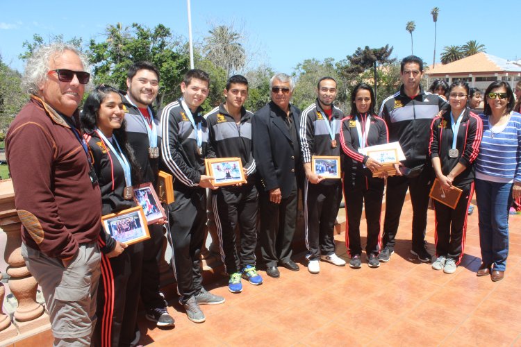 MEDALLISTAS REGIONALES RECIBEN RECONOCIMIENTO TRAS LOS JUEGOS NACIONALES