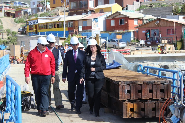 NUEVO MUELLE EN CALETA HORNOS REFORZARÁ EL TURISMO Y LA PRODUCTIVIDAD