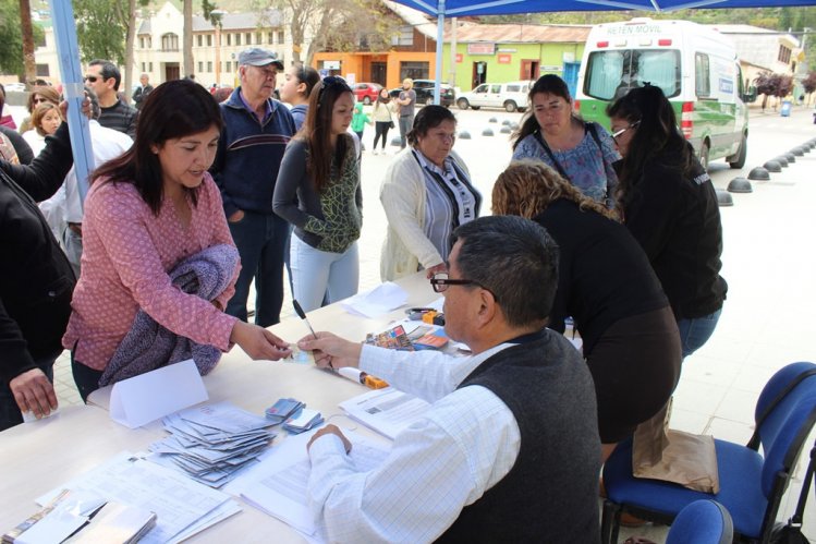 GOBIERNO ENTREGA 400 SUBSIDIOS PARA REPARAR VIVIENDAS CON DAÑOS LEVES EN LIMARÍ Y CHOAPA