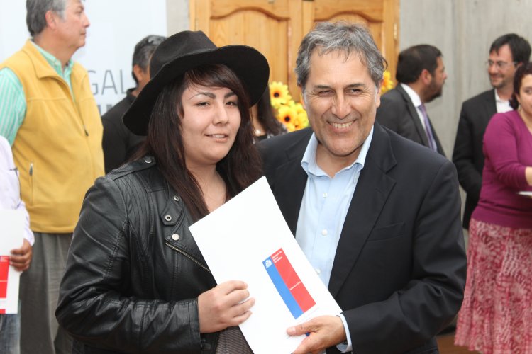 93 FAMILIAS DE COQUIMBO SE CONVIRTIERON EN DUEÑAS DE “UN PEDACITO DE CHILE”