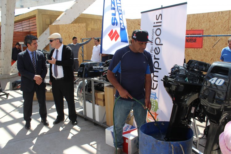 TRAS LA EMERGENCIA ENTREGAN NUEVOS MOTORES PARA RETOMAR ACTIVIDAD EN PEÑUELAS