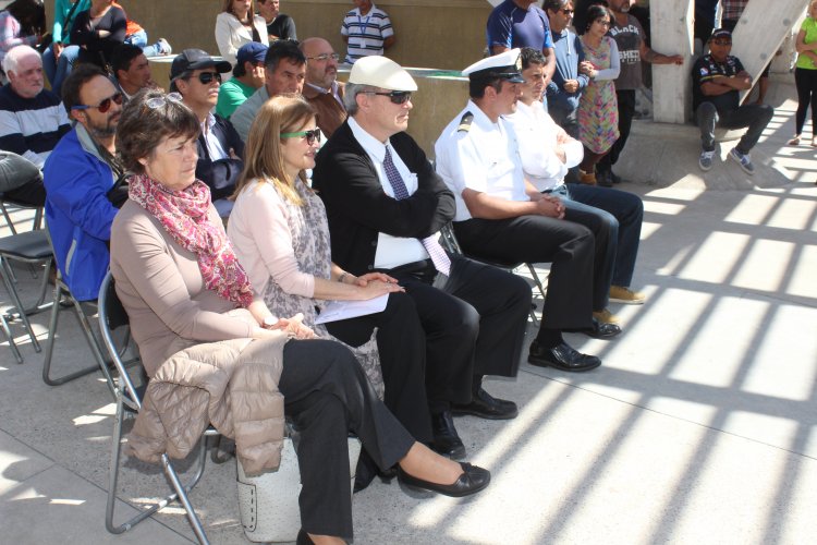 TRAS LA EMERGENCIA ENTREGAN NUEVOS MOTORES PARA RETOMAR ACTIVIDAD EN PEÑUELAS