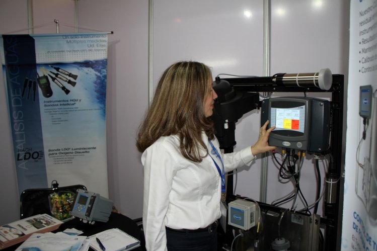 GOBIERNO CONVOCA AL SECTOR PRIVADO PARA DESARROLLAR EL USO EFICIENTE DEL AGUA