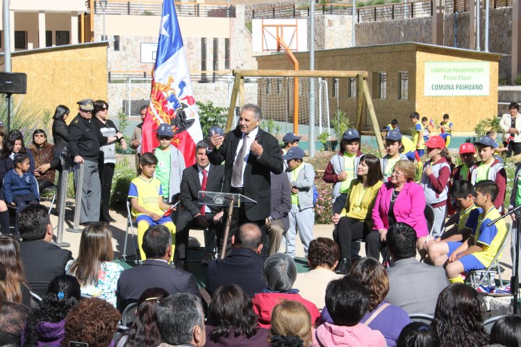 PRESIDENTA BACHELET INAUGURA MODERNO COMPLEJO DEPORTIVO PARA PISCO ELQUI