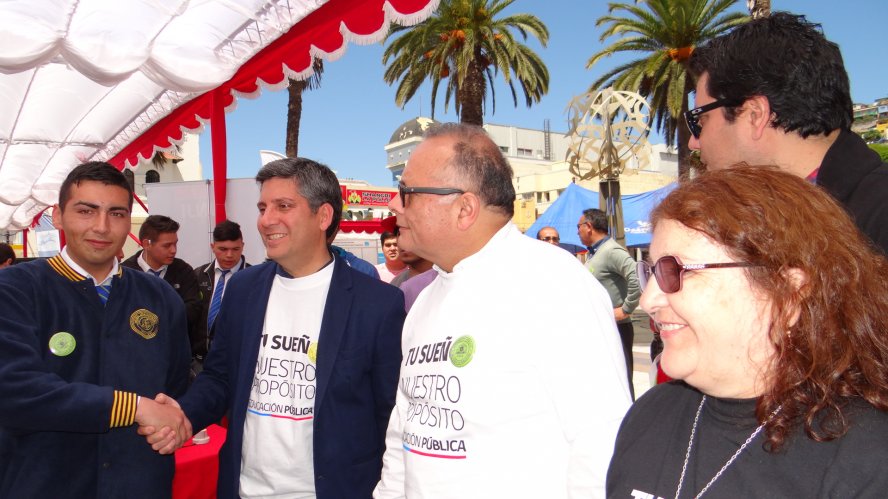 MINEDUC SALE A TERRENO EN COQUIMBO, PUNITAQUI Y LOS VILOS PARA DAR A CONOCER AVANCES EN FORTALECIMIENTO DE LA EDUCACIÓN PÚBLICA