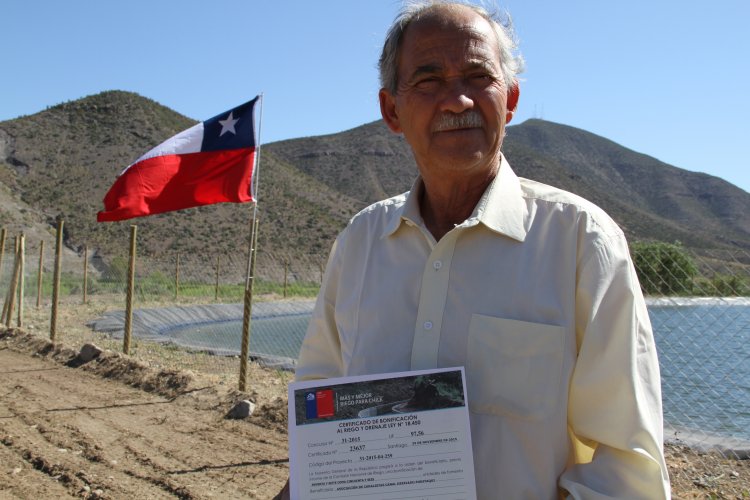 GOBIERNO ENTREGA BONIFICACIONES POR MÁS DE $560 MILLONES A AGRICULTORES AFECTADOS POR TERREMOTO EN COQUIMBO