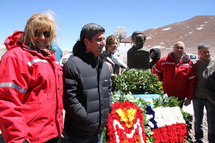 ESPERAN QUE MÁS DE 30 MIL VISITANTES CRUCEN POR EL PASO DE AGUA NEGRA