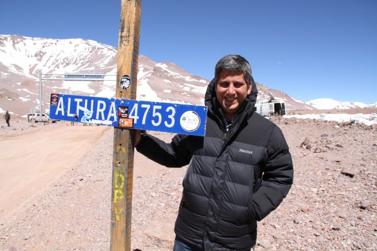 ESPERAN QUE MÁS DE 30 MIL VISITANTES CRUCEN POR EL PASO DE AGUA NEGRA