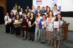 176 EMPRENDEDORES Y MICROEMPRESARIOS REGIONALES RECIBEN RECONOCIMIENTO DE SERCOTEC