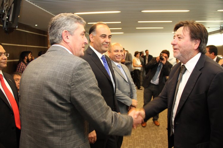 GOBIERNOS REGIONALES FORTALECEN TRABAJO DE DESCENTRALIZACIÓN TRAS CONVENIO ENTRE SUBDERE Y CÁMARA CHILENA DE LA CONSTRUCCIÓN