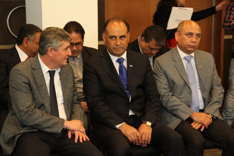 GOBIERNOS REGIONALES FORTALECEN TRABAJO DE DESCENTRALIZACIÓN TRAS CONVENIO ENTRE SUBDERE Y CÁMARA CHILENA DE LA CONSTRUCCIÓN