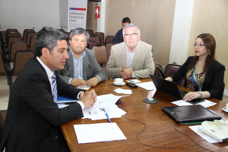 INTENDENTE CLAUDIO IBÁÑEZ EXIGE GARANTIZAR EL ACCESO Y CALIDAD DEL AGUA POTABLE