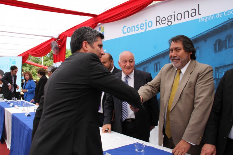 INTENDENTE IBÁÑEZ DESTACA COLABORACIÓN Y APOYO DE CONSEJEROS REGIONALES EN CUENTA PÚBLICA