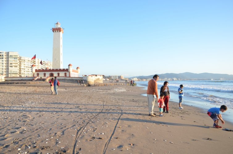 SANJUANINOS EN LA SERENA, CASAS DE CAMBIO Y AUTORIDADES CHILENAS COINCIDEN EN QUE LIBERTAD EN COMPRA DE DÓLARES FAVORECE VACACIONAR EN REGIÓN DE COQUIMBO