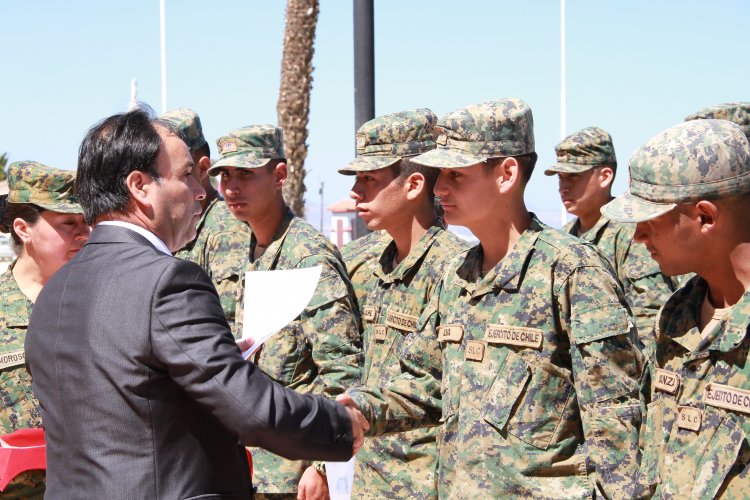 REGIMIENTO COQUIMBO LICENCIA A 184 SOLDADOS CONSCRIPTOS