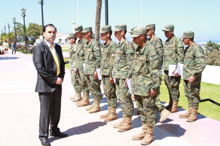 REGIMIENTO COQUIMBO LICENCIA A 184 SOLDADOS CONSCRIPTOS