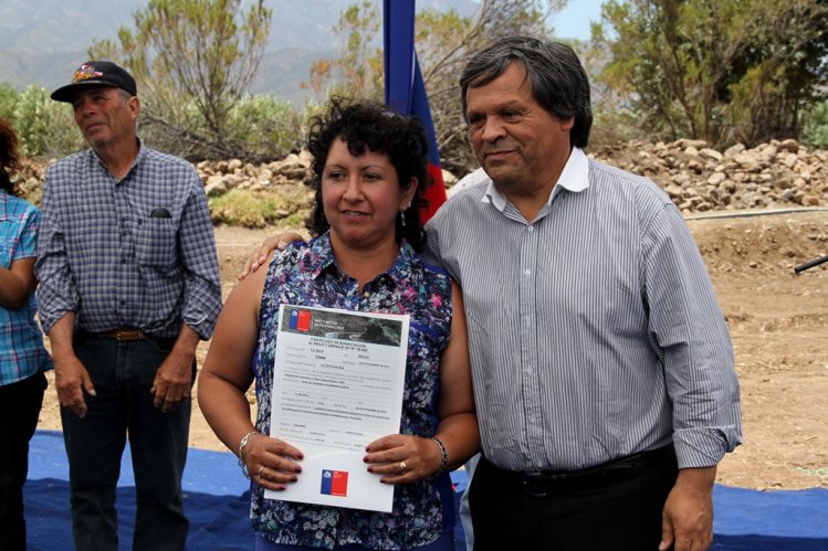 GOBIERNO ENTREGA MÁS DE $330 MILLONES PARA PROYECTOS DE RIEGO DE PEQUEÑOS AGRICULTORES DE LA PROVINCIA DE LIMARÍ