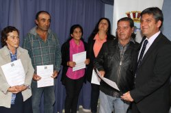 FAMILIAS DE RIO HURTADO Y COMBARBALÁ RECIBIERON LOS PRIMEROS SUBSIDIOS HABITACIONALES DEL 2016