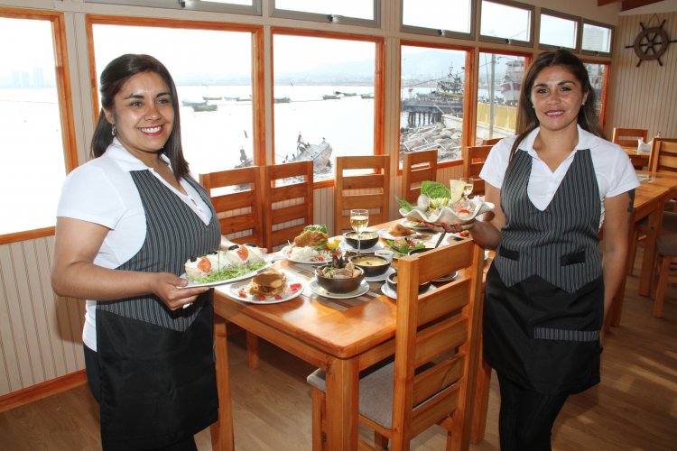 TERMINAL PESQUERO DE COQUIMBO REABRE SUS PUERTAS PARA RECIBIR A LOS TURISTAS