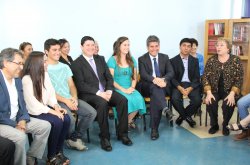 ESTUDIANTES Y FAMILIARES AGRADECEN A PRESIDENTA BACHELET POR GRATUIDAD PARA INGRESAR A LA EDUCACIÓN SUPERIOR