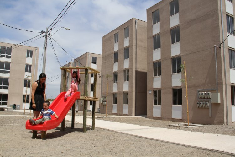 INAUGURAN CONDOMINIO PARA 288 FAMILIAS EN OVALLE TRAS CINCO AÑOS SIN CONSTRUCCIÓN DE VIVIENDAS SOCIALES EN LA COMUNA.