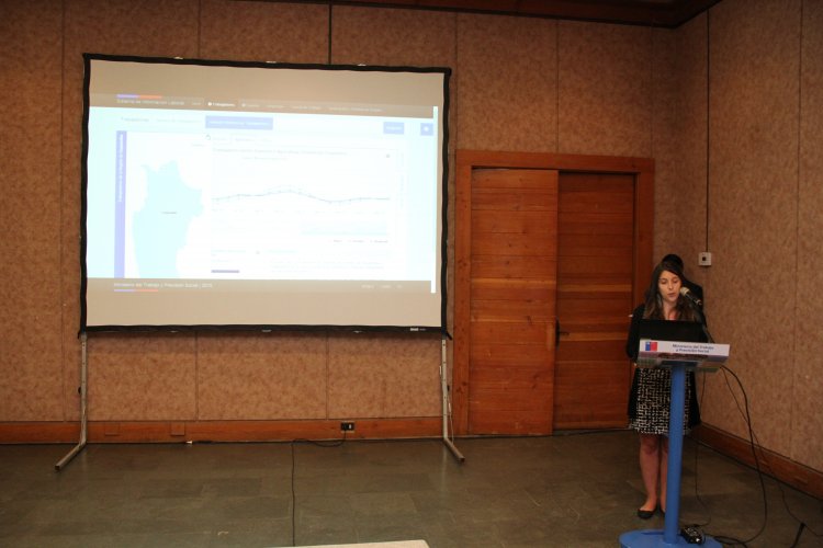 TRABAJADORES PODRÁN ACCEDER A INFORMACIÓN RELEVANTE DEL MERCADO LABORAL GRACIAS A NUEVO SISTEMA DE INFORMACIÓN LABORAL