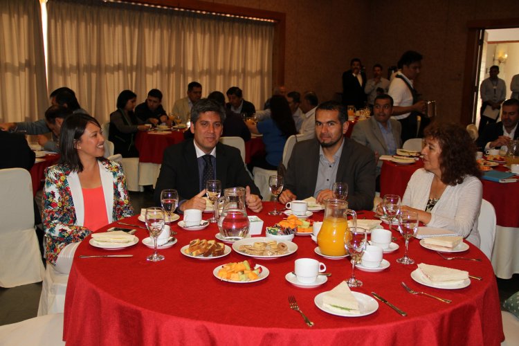 TRABAJADORES PODRÁN ACCEDER A INFORMACIÓN RELEVANTE DEL MERCADO LABORAL GRACIAS A NUEVO SISTEMA DE INFORMACIÓN LABORAL