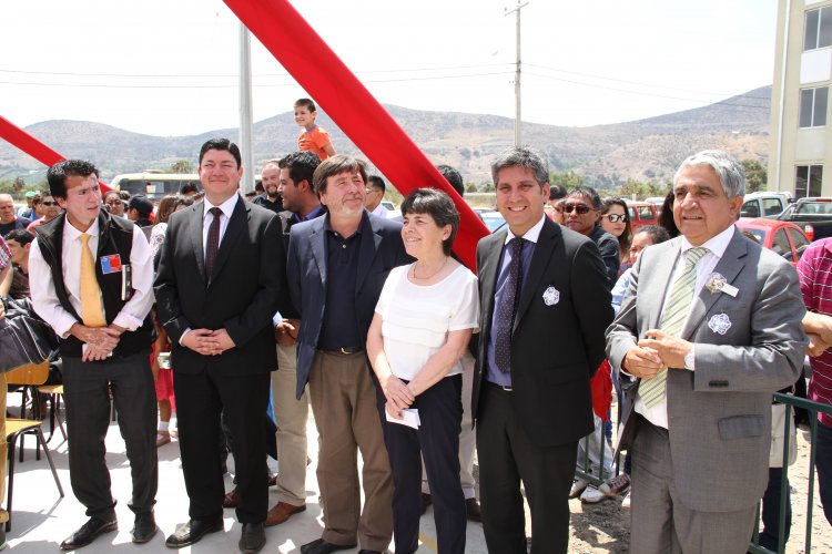 INAUGURAN CONDOMINIO PARA 288 FAMILIAS EN OVALLE TRAS CINCO AÑOS SIN CONSTRUCCIÓN DE VIVIENDAS SOCIALES EN LA COMUNA.