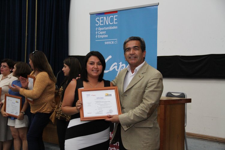 MÁS DE 140 PERSONAS DE LA SERENA Y COQUIMBO SE CERTIFICAN EN DIVERSOS OFICIOS A TRAVÉS DE MÁS CAPAZ
