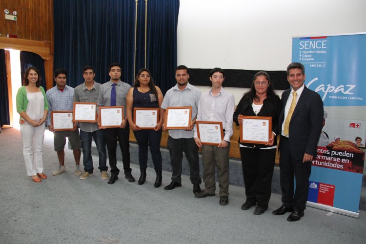 MÁS DE 140 PERSONAS DE LA SERENA Y COQUIMBO SE CERTIFICAN EN DIVERSOS OFICIOS A TRAVÉS DE MÁS CAPAZ