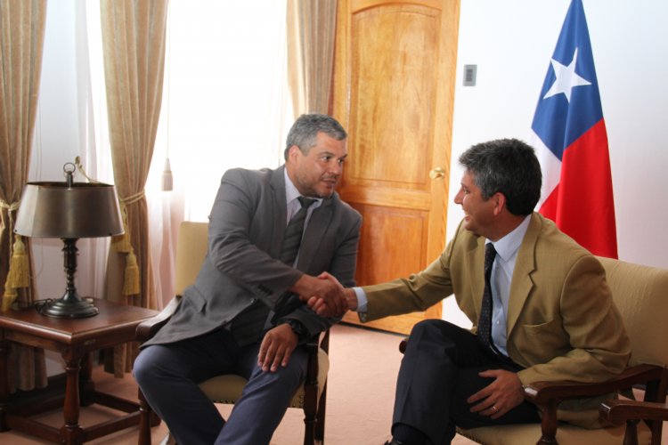 ASUMEN SEREMIS DE DESARROLLO SOCIAL Y DEPORTES