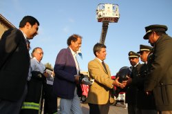 BOMBEROS DE LA REGIÓN SE MODERNIZAN CON EQUIPAMIENTO Y NUEVO CARRO DE RESCATE