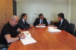 INTENDENTE IBÁÑEZ AGILIZA TRAMITACIÓN DE RECURSOS PARA DRENAR COMBUSTIBLE DE BARCO DON HUMBERTO