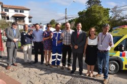 ENTREGAN OCHO AMBULANCIAS PARA SEIS HOSPITALES DE LA REGIÓN