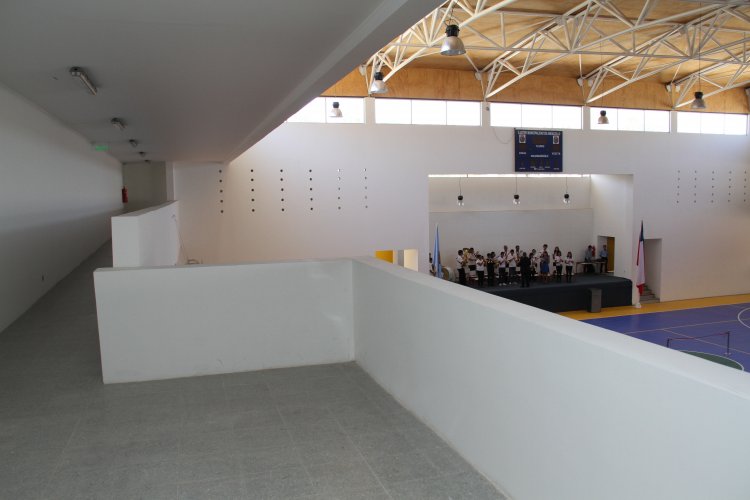 ANDACOLLO ABRE LAS PUERTAS DE SU REMOZADO GIMNASIO MUNICIPAL