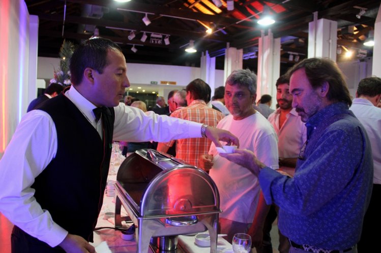 REGIÓN DE COQUIMBO DELEITA A SANJUANINOS CON UNA MUESTRA DE PRODUCTOS TÍPICOS EN UNA NUEVA VERSIÓN DE LA GALA DE SABORES