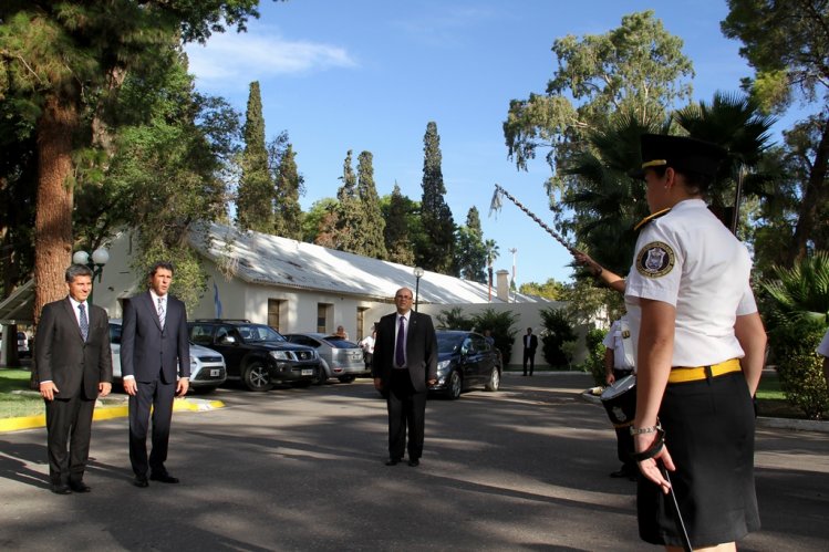 INTENDENTE CLAUDIO IBÁÑEZ ES DECLARADO HUÉSPED DE HONOR EN LA PROVINCIA DE SAN JUAN