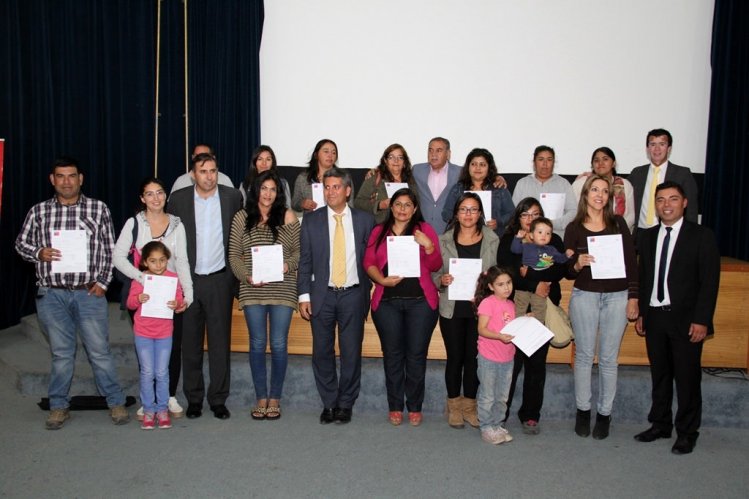 MÁS DE 200 FAMILIAS DE LA SERENA RECIBEN SUBSIDIOS PARA SU CASA PROPIA
