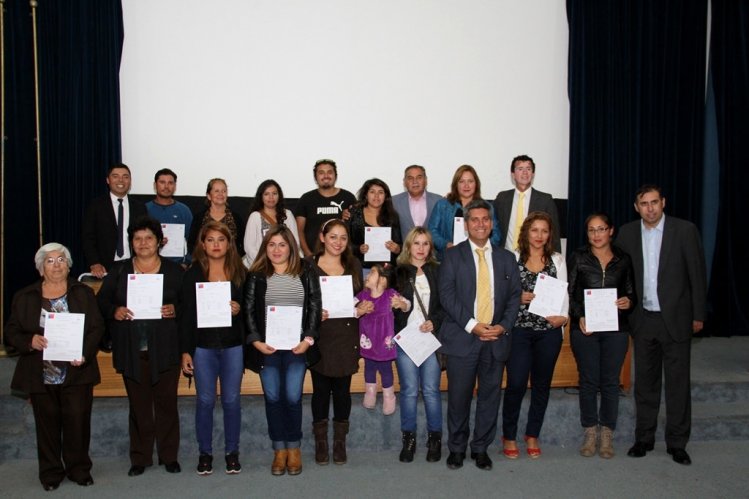 MÁS DE 200 FAMILIAS DE LA SERENA RECIBEN SUBSIDIOS PARA SU CASA PROPIA