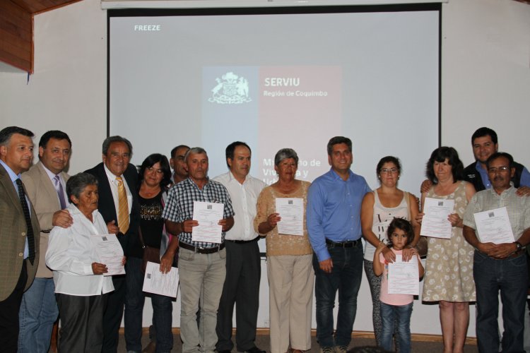 MÁS DE 700 FAMILIAS DE LA REGIÓN RECIBEN SUSBSIDIOS HABITACIONALES