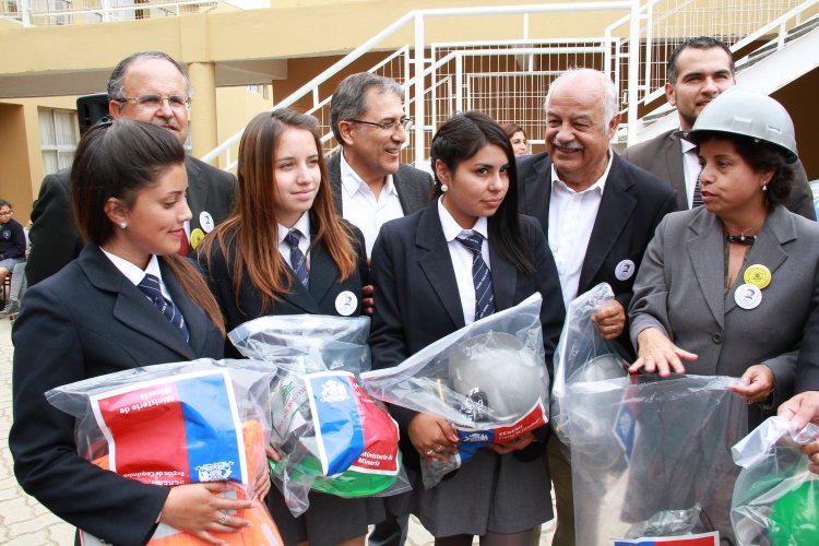 GOBIERNO DA INICIO AL AÑO ESCOLAR PARA ALUMNOS DE EDUCACIÓN TÉCNICO PROFESIONAL