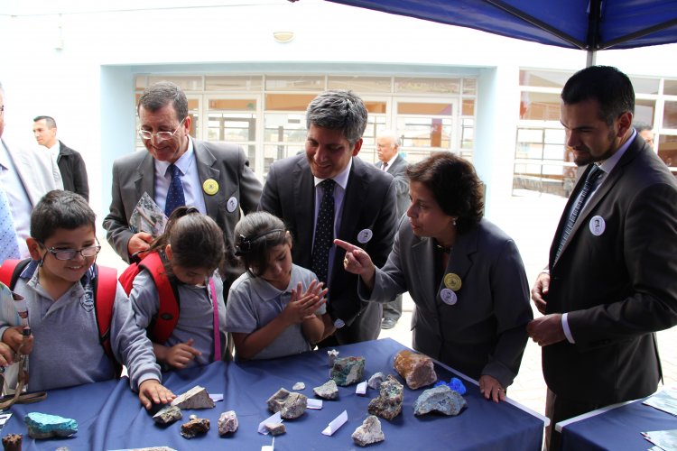 GOBIERNO DA INICIO AL AÑO ESCOLAR PARA ALUMNOS DE EDUCACIÓN TÉCNICO PROFESIONAL