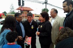 MINISTRA DE MINERÍA Y GABINETE REGIONAL DIFUNDEN REFORMA EDUCACIONAL EN FERIA LIBRE DE LA SERENA