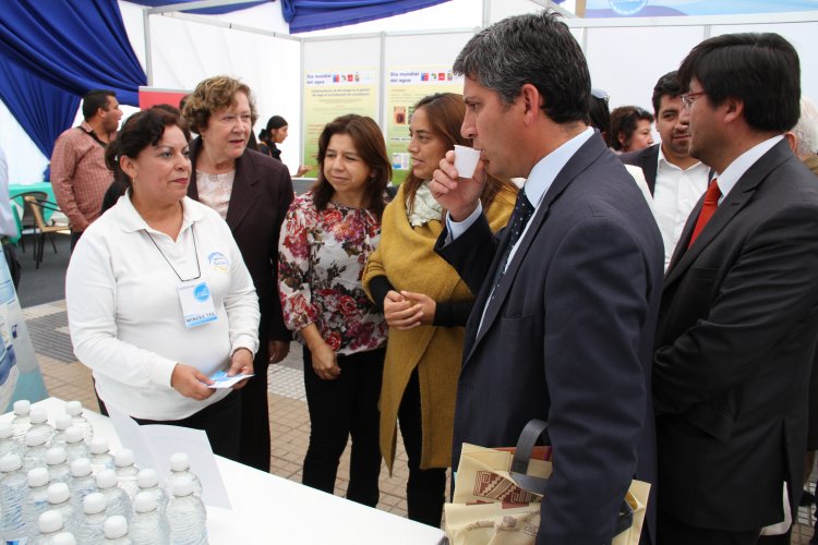 GOBIERNO CONVOCA A SUMARSE AL COMPROMISO POR EL CUIDADO Y USO EFICIENTE DEL AGUA