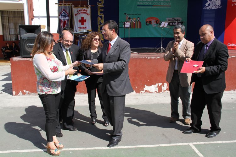 150 MIL ESCOLARES DE LA REGIÓN ACCEDERÁN A PROGRAMAS PREVENTIVOS DE CONSUMO DE ALCOHOL Y DROGAS