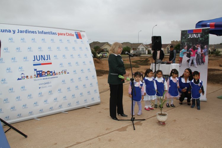 GOBIERNO AVANZA EN LA CONSTRUCCIÓN DE 2 NUEVOS JARDINES INFANTILES EN LA SERENA