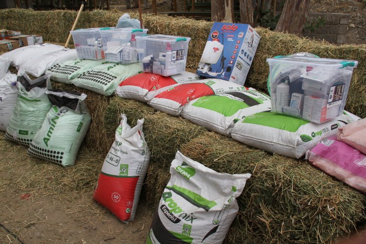 ENTREGAN IMPLEMENTOS PARA PALIAR LA SEQUÍA A 210 FAMILIAS DE ELQUI