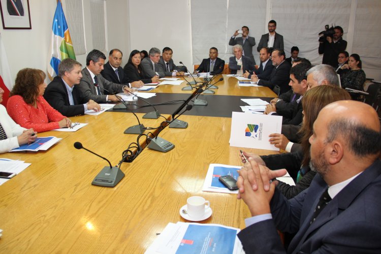 INICIAN TRABAJO PARA FORTALECER CAPITAL HUMANO Y MEJORAR CARTERA DE INVERSIONES